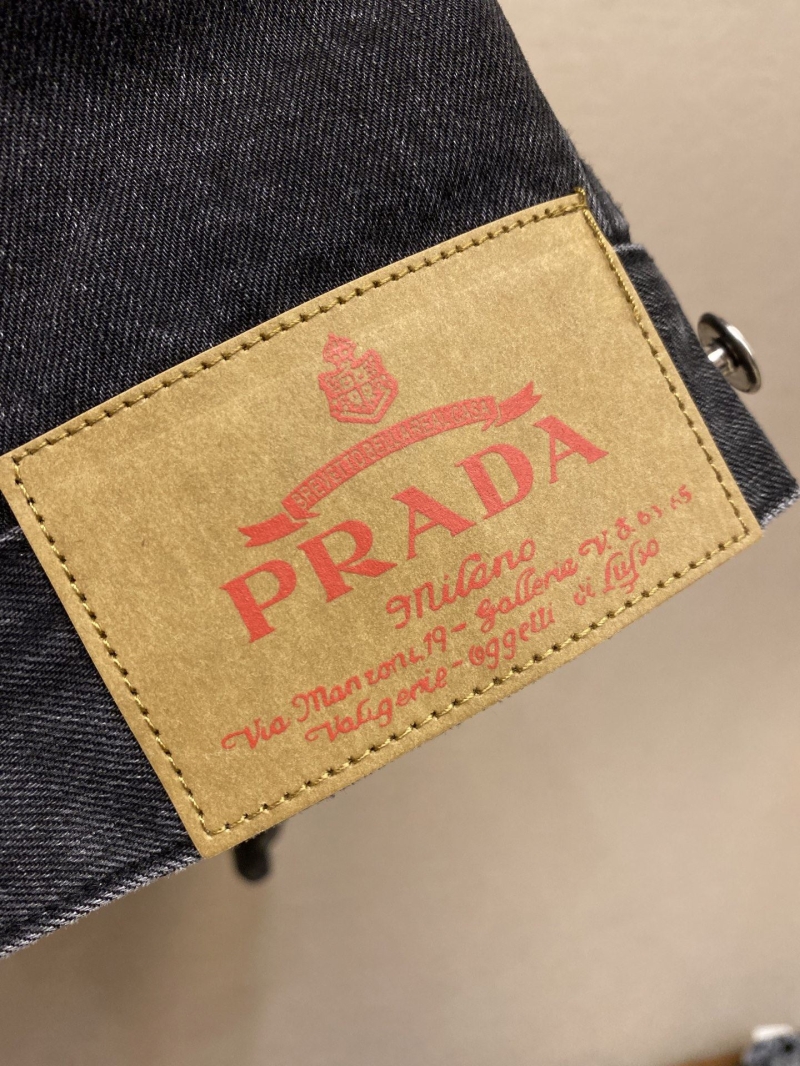 Pra*a jeans